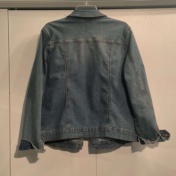 Jean Jacket - Picture 3 of 6